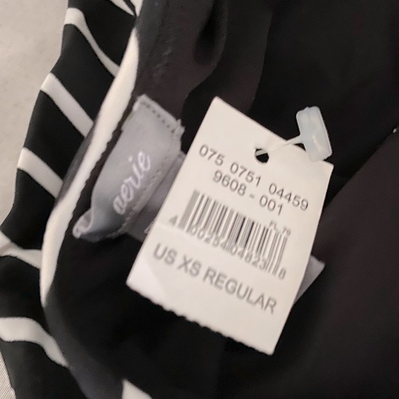 Black Bathing suit with white stripes from aerie - Picture 3 of 3